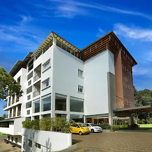 **** Hotel Spice Grove India
